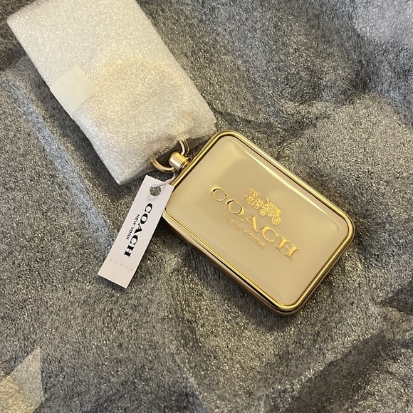 Coach Horse And Carriage Bag Charm - Picture 3 of 7